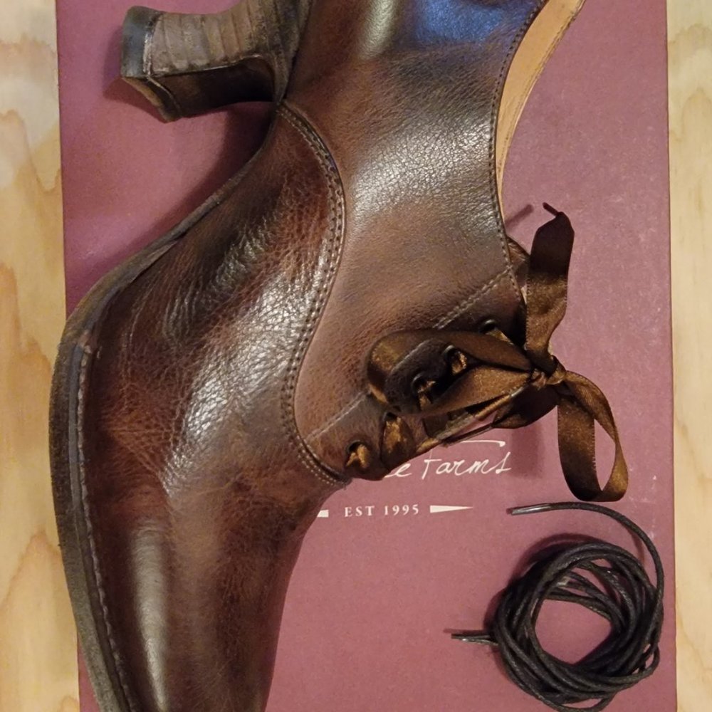 Vintage Leather Heels (New) - Picture 2 of 7
